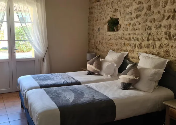 Logis Hotel La Bastide Saint Bach